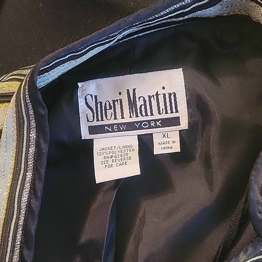 Sheri Martin - Picture 5 of 7